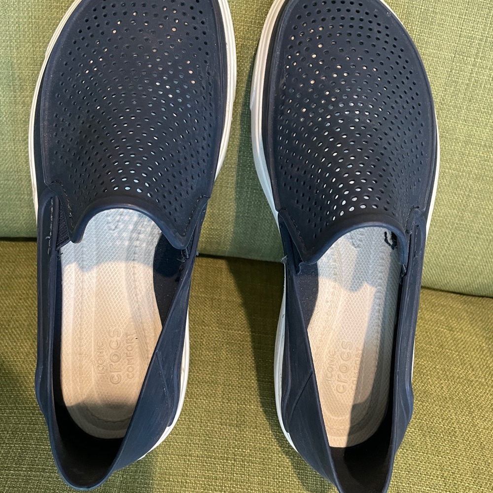 CROCS Blue Loafers with Streamlined Slip-On Design